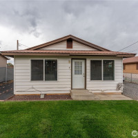 5 Delaware Avenue, Rock Island, WA 98850