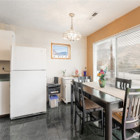 5 Delaware Avenue, Rock Island, WA 98850