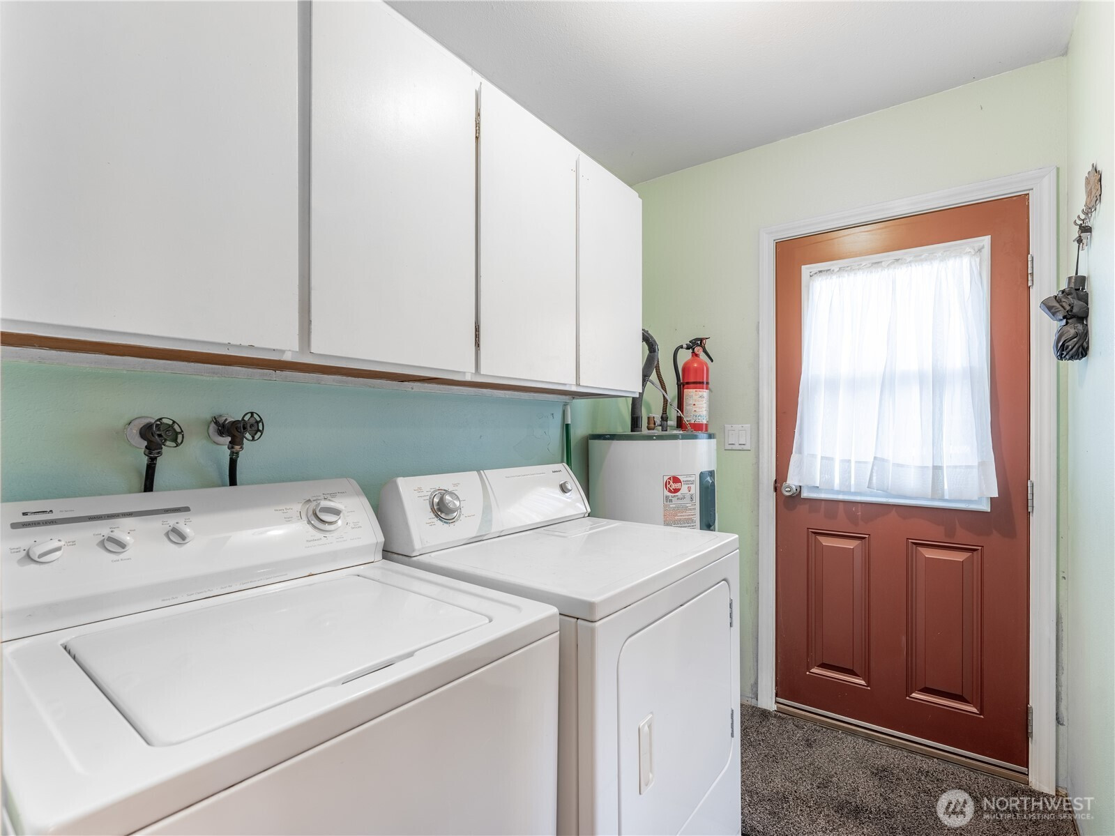 5 Delaware Avenue, Rock Island, WA 98850