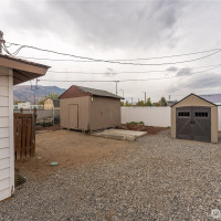 5 Delaware Avenue, Rock Island, WA 98850