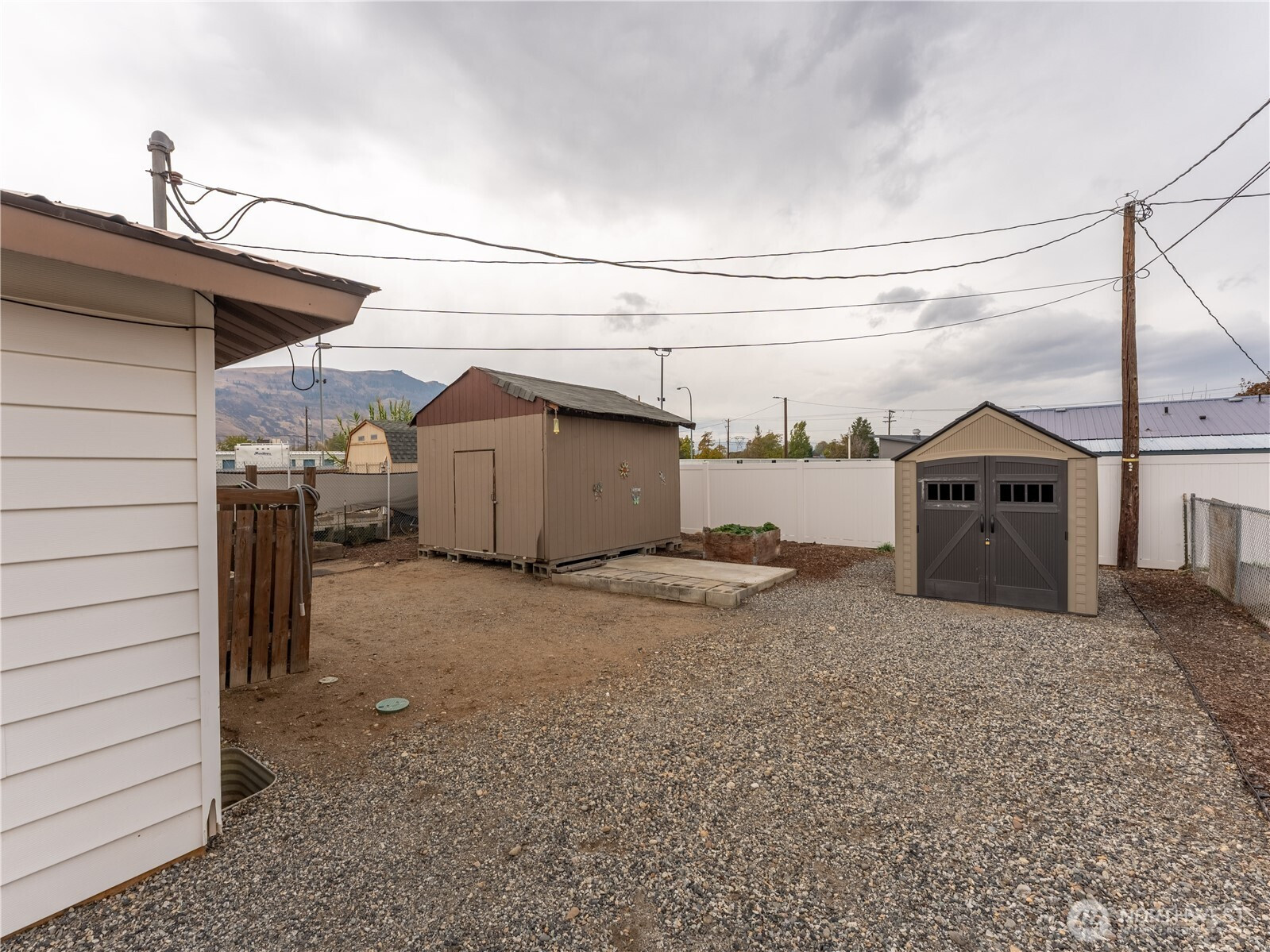 5 Delaware Avenue, Rock Island, WA 98850