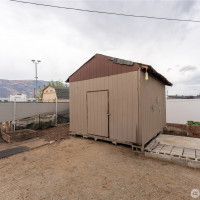 5 Delaware Avenue, Rock Island, WA 98850