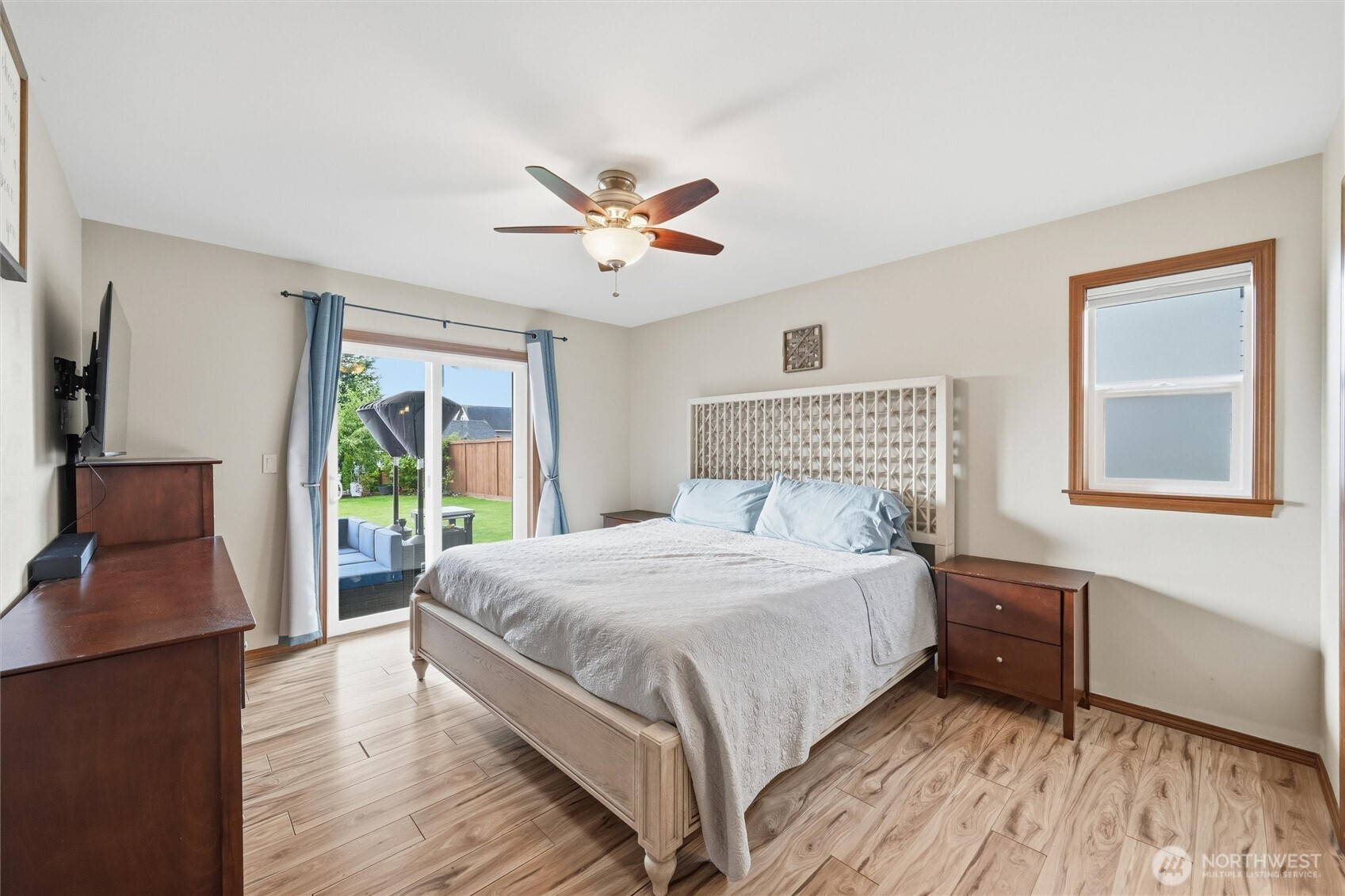 2477 Stoneyfield Drive, Ferndale, WA 98248