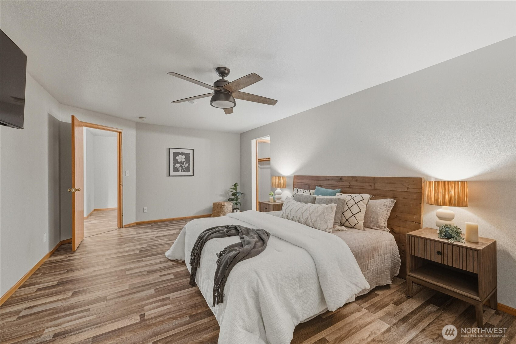 1172 Edgewater Lane, Lynden, WA 98264