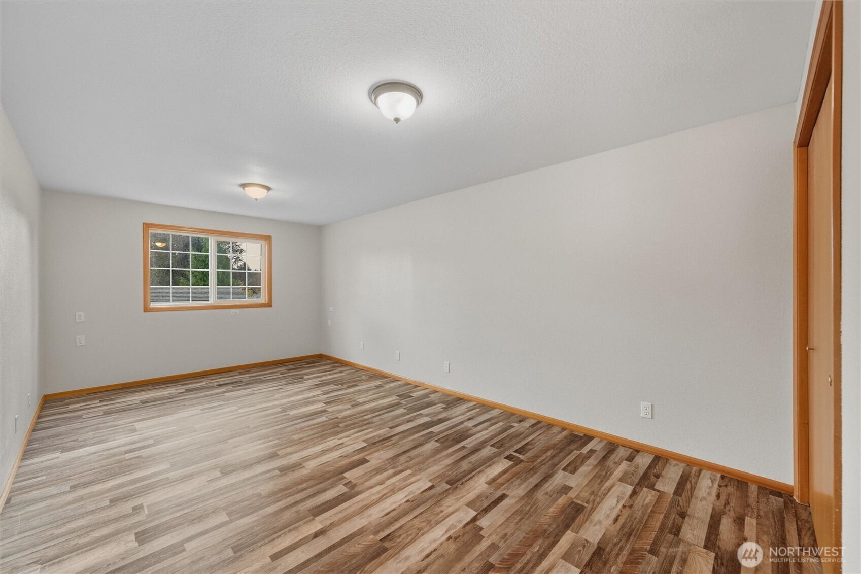 1172 Edgewater Lane, Lynden, WA 98264