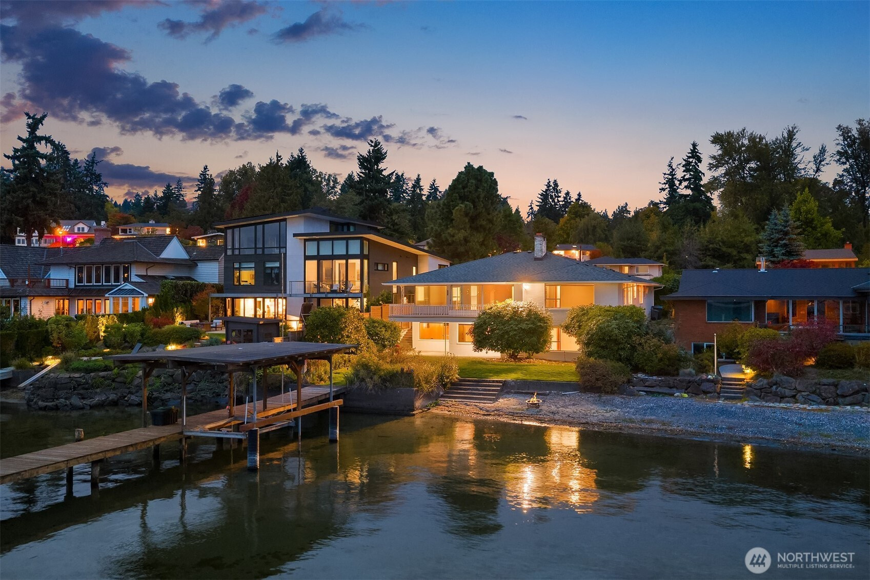 16526 Shore Drive NE, Lake Forest Park, WA 98155