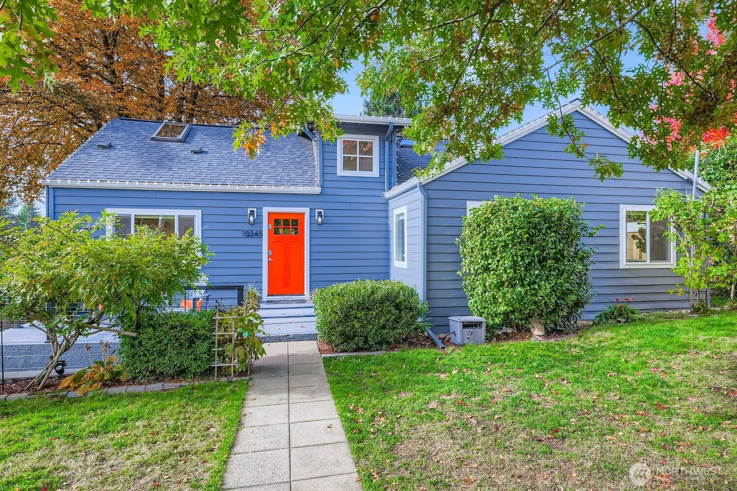 10345 Ashworth Avenue N, Seattle, WA 98133