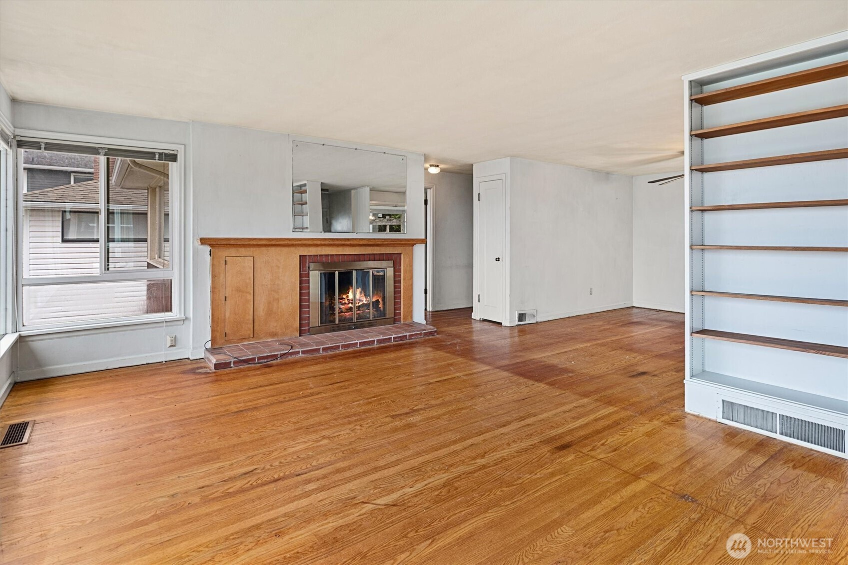 7327 58th Avenue NE, Seattle, WA 98115