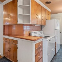 7327 58th Avenue NE, Seattle, WA 98115