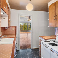 7327 58th Avenue NE, Seattle, WA 98115