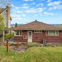 7327 58th Avenue NE, Seattle, WA 98115