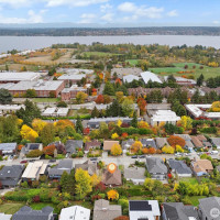 7327 58th Avenue NE, Seattle, WA 98115