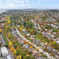 7327 58th Avenue NE, Seattle, WA 98115