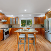 2708 NE 98th Street, Seattle, WA 98115