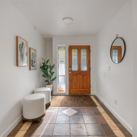 2708 NE 98th Street, Seattle, WA 98115