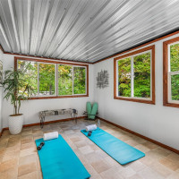 2708 NE 98th Street, Seattle, WA 98115