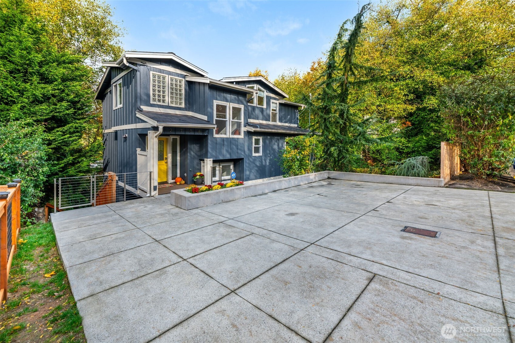 2708 NE 98th Street, Seattle, WA 98115