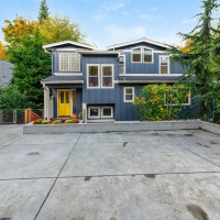 2708 NE 98th Street, Seattle, WA 98115