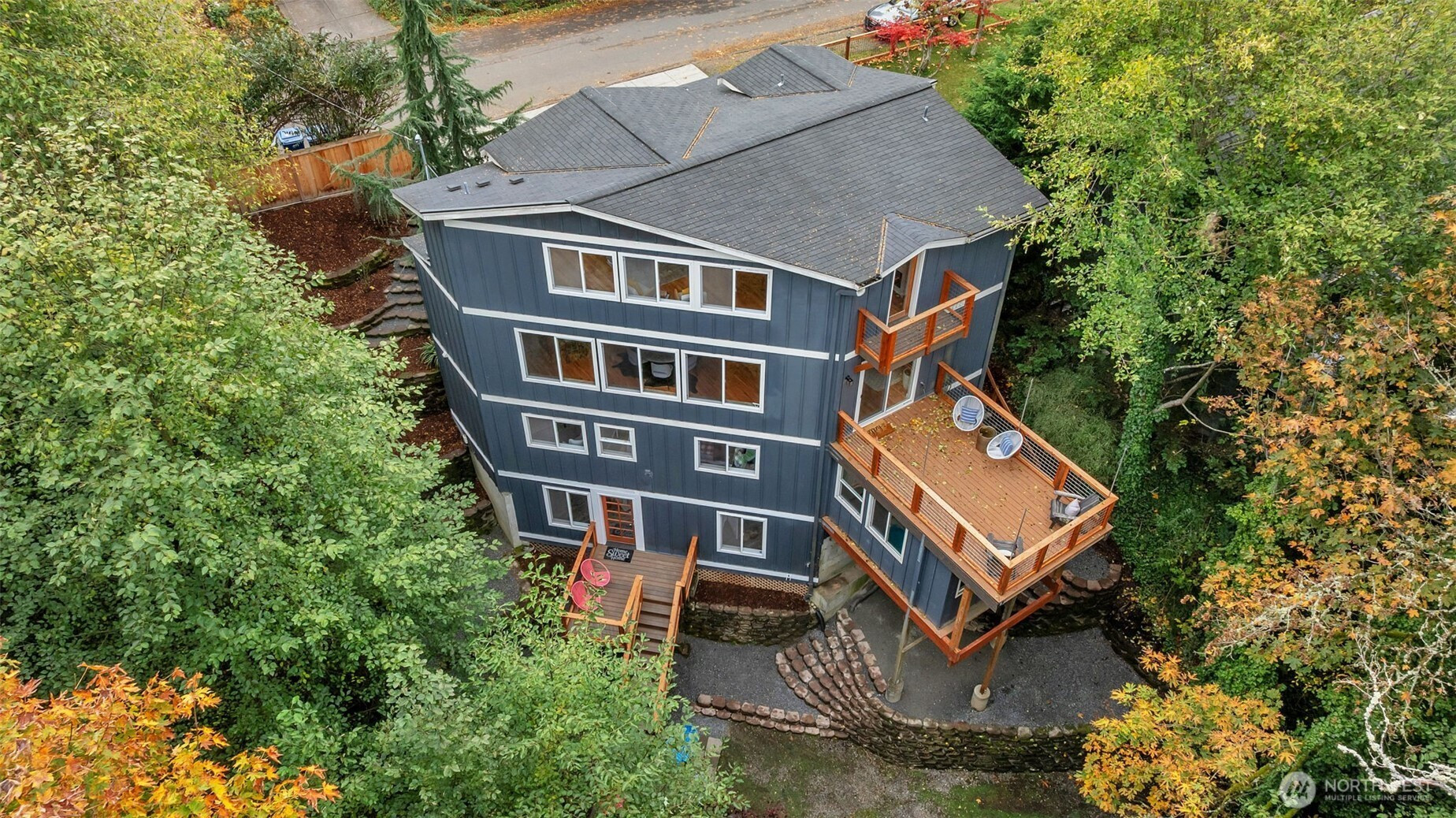 2708 NE 98th Street, Seattle, WA 98115