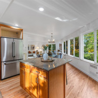 2708 NE 98th Street, Seattle, WA 98115