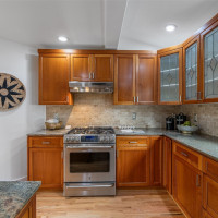 2708 NE 98th Street, Seattle, WA 98115