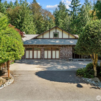2048 216th Avenue SE, Sammamish, WA 98075