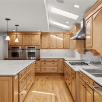 2048 216th Avenue SE, Sammamish, WA 98075