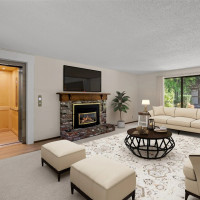 2048 216th Avenue SE, Sammamish, WA 98075