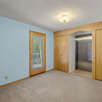 2048 216th Avenue SE, Sammamish, WA 98075