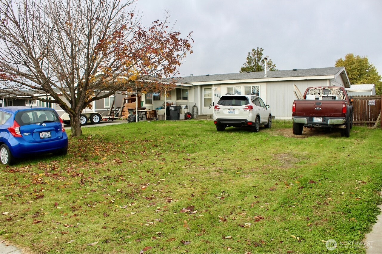 416 N Cedar Avenue, Pasco, WA 99301