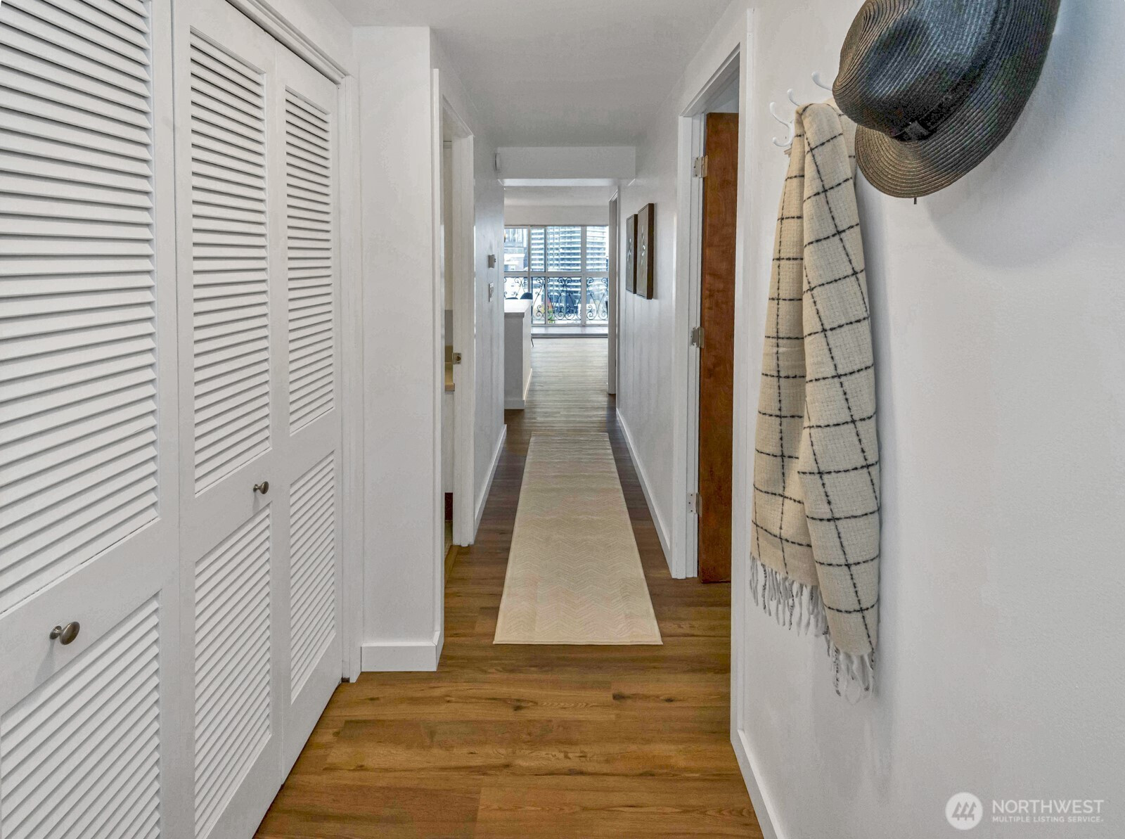 1740 Melrose Avenue, Seattle, WA 98122