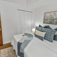 1740 Melrose Avenue, Seattle, WA 98122