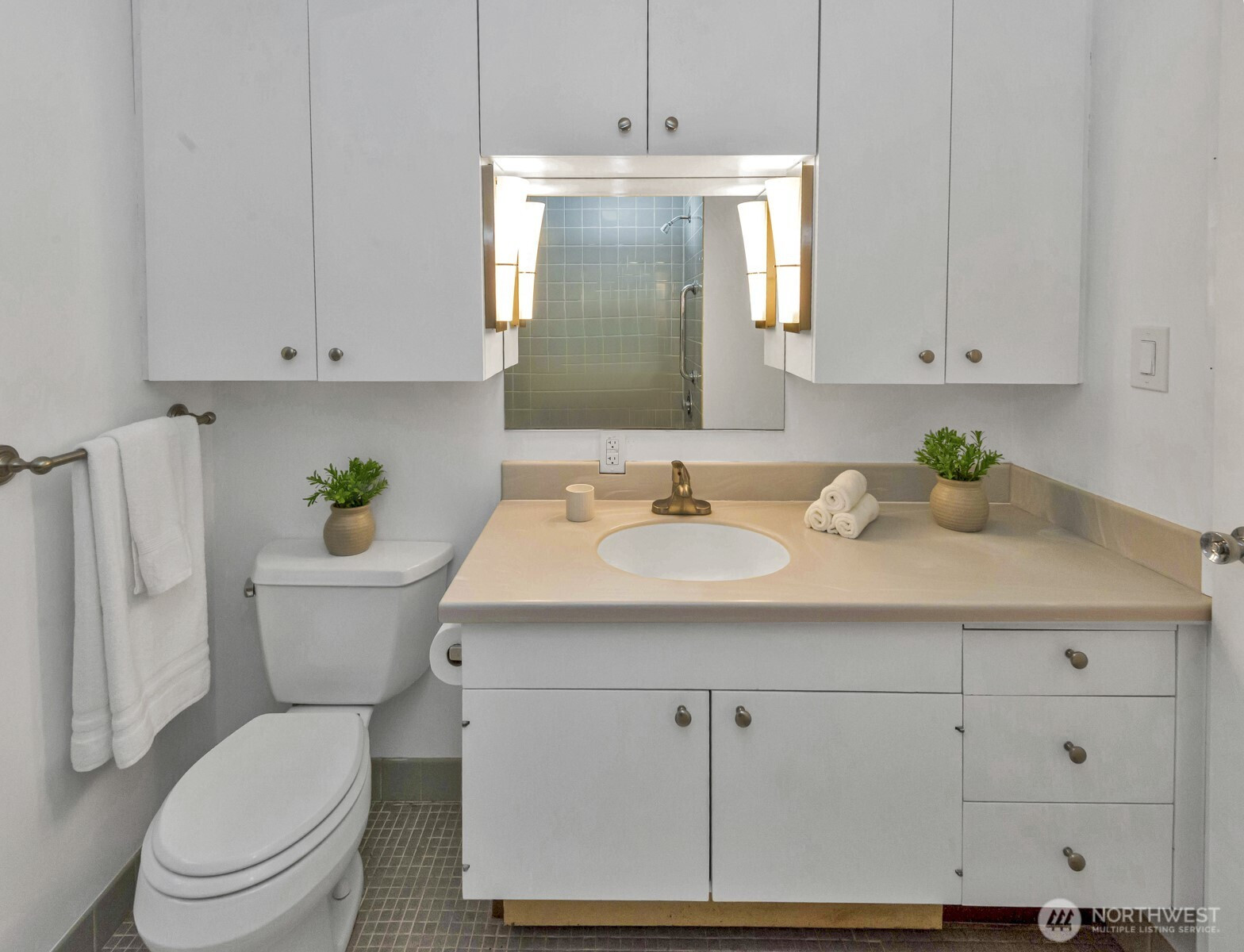 1740 Melrose Avenue, Seattle, WA 98122