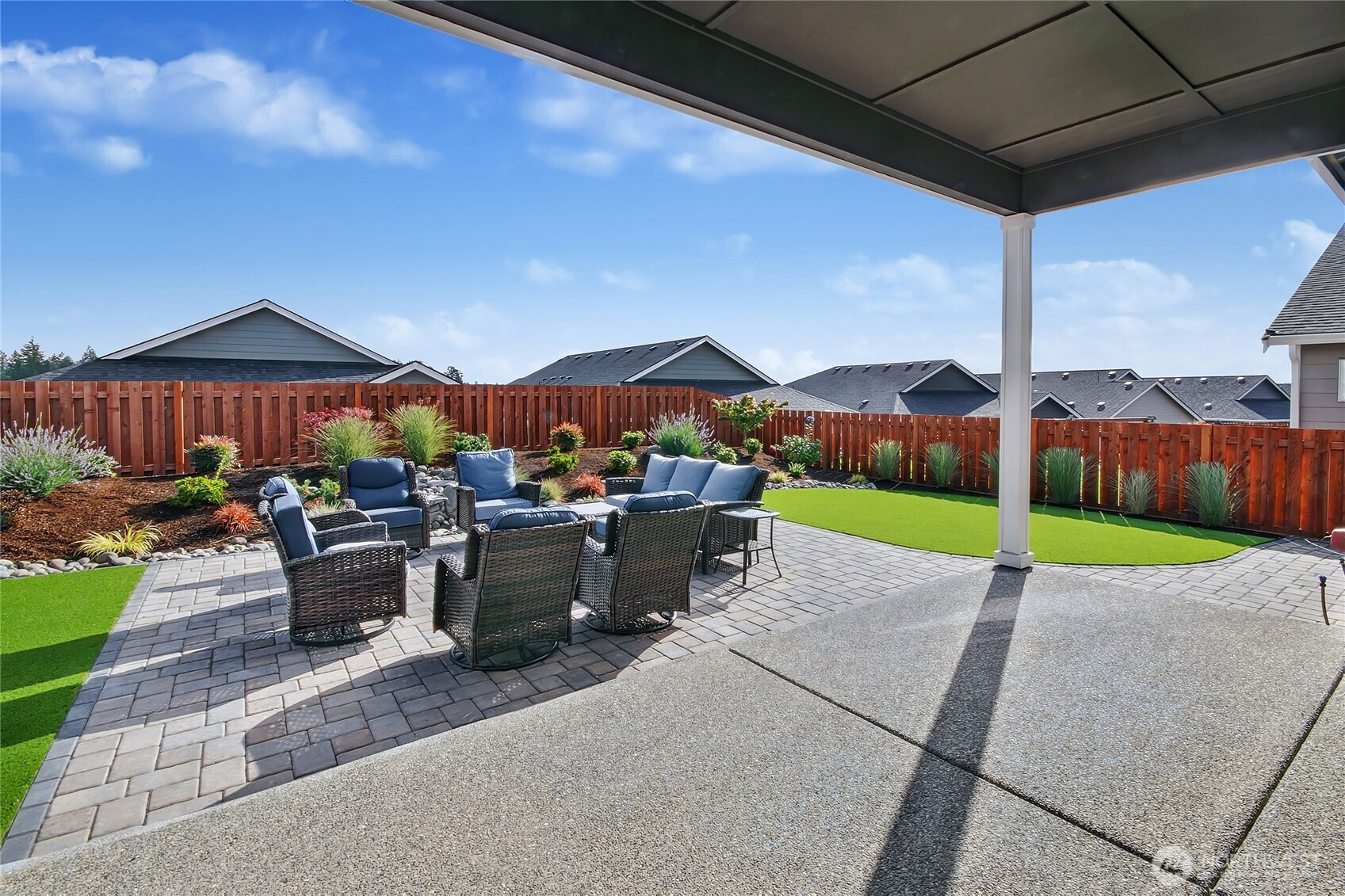 9242 Nootka Court SE, Lacey, WA 98513