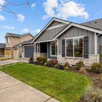 1016 Adams Court, Mount Vernon, WA 98274