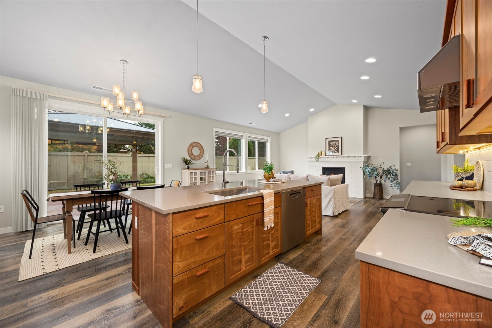 1016 Adams Court, Mount Vernon, WA 98274