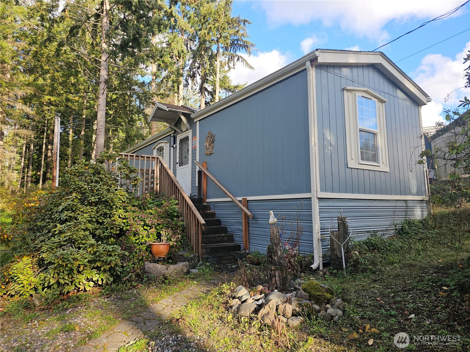 9111 66th Avenue NW, Gig Harbor, WA 98332