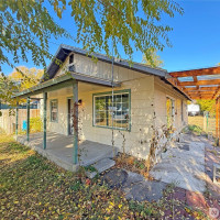 1288 1st Avenue S, Okanogan, WA 98840