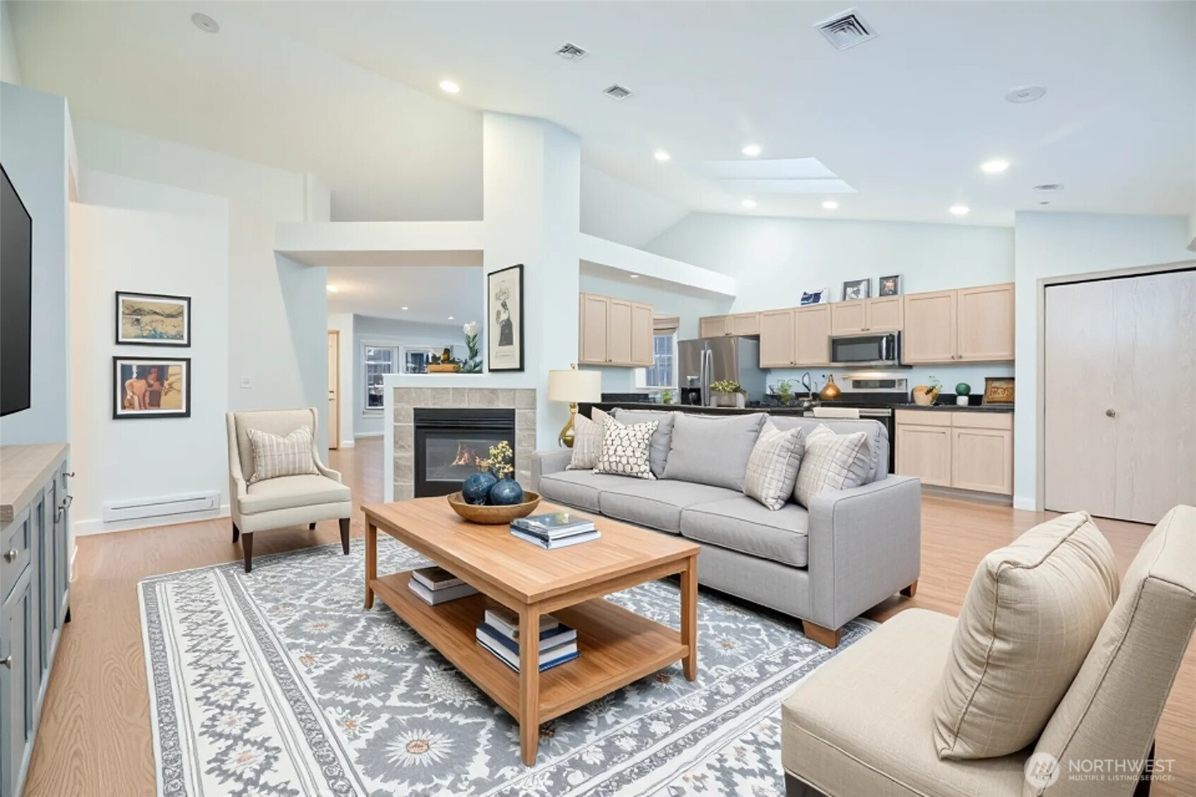 8106 HUNTER PL, Arlington, WA 98223