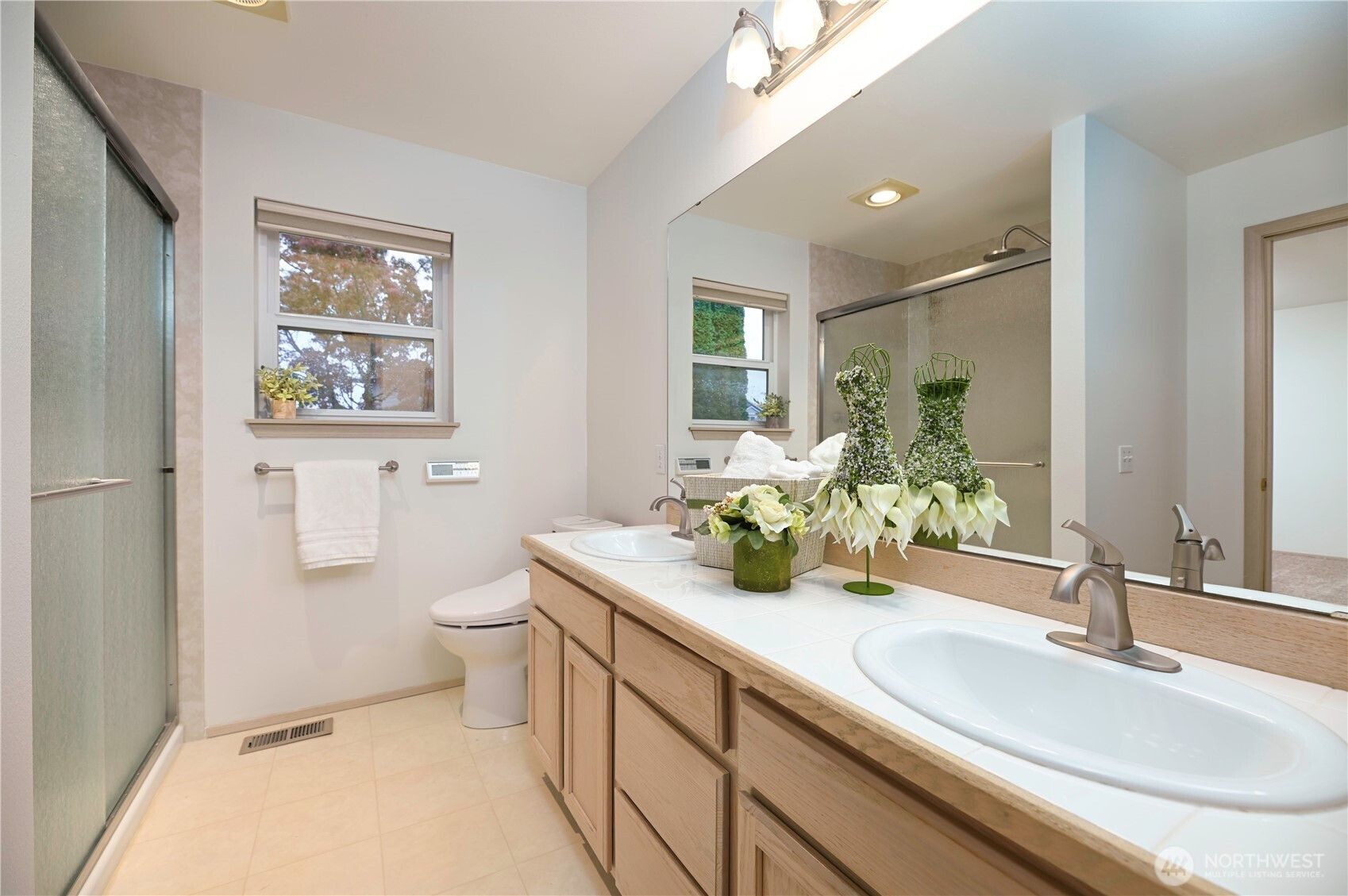 8106 HUNTER PL, Arlington, WA 98223