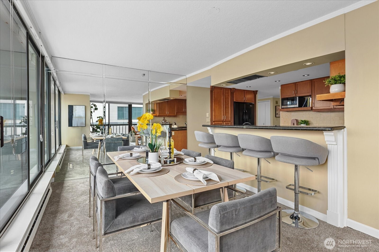 1101 Seneca Street, Seattle, WA 98111