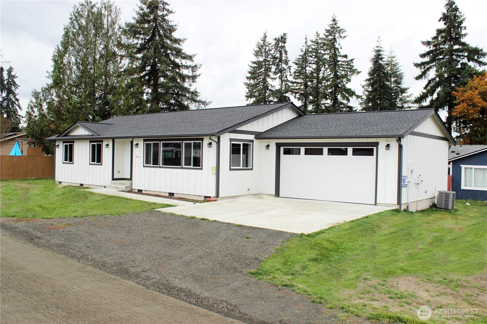 208 S Second Street, Oakville, WA 98568