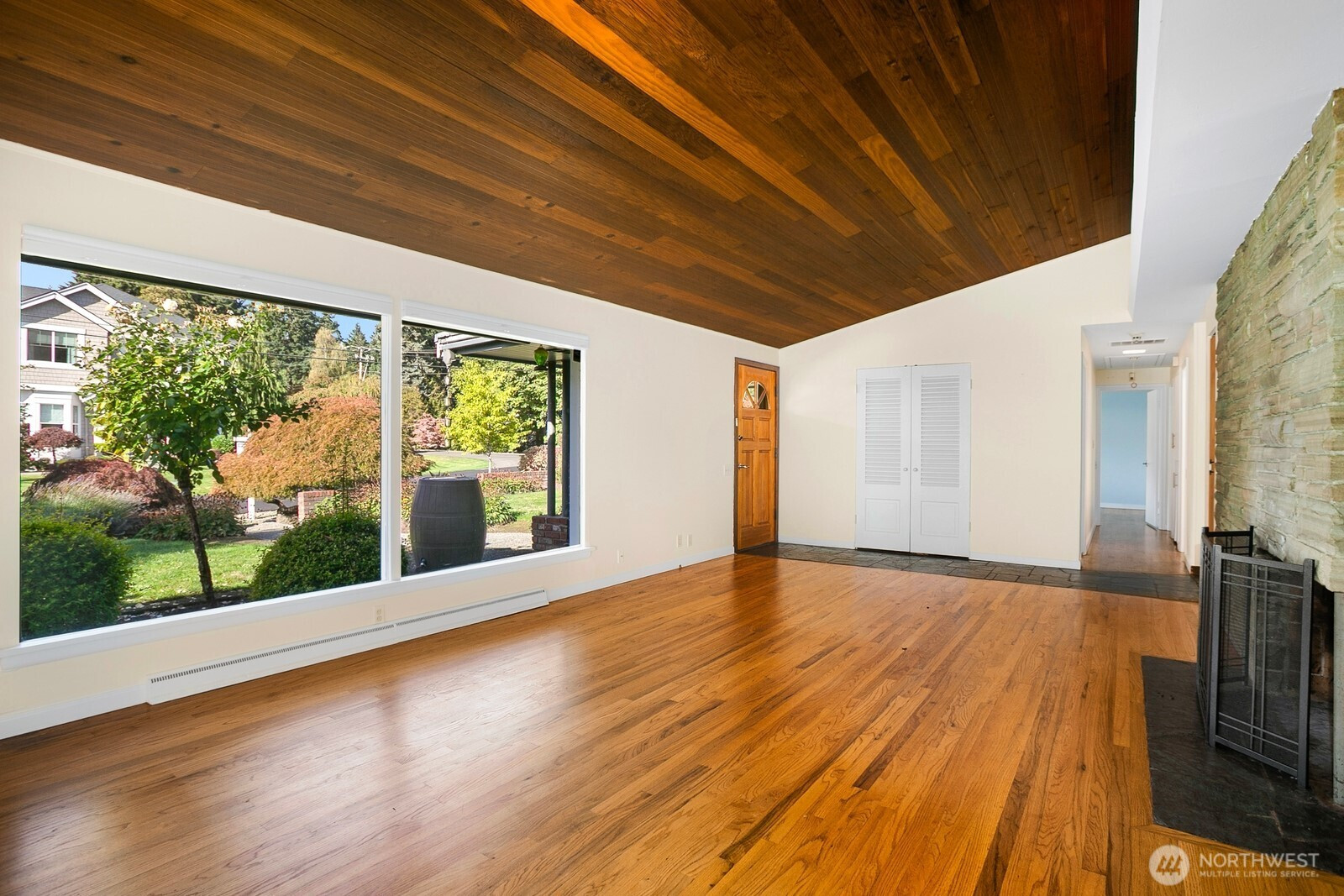 11006 SE 31st Street, Bellevue, WA 98004