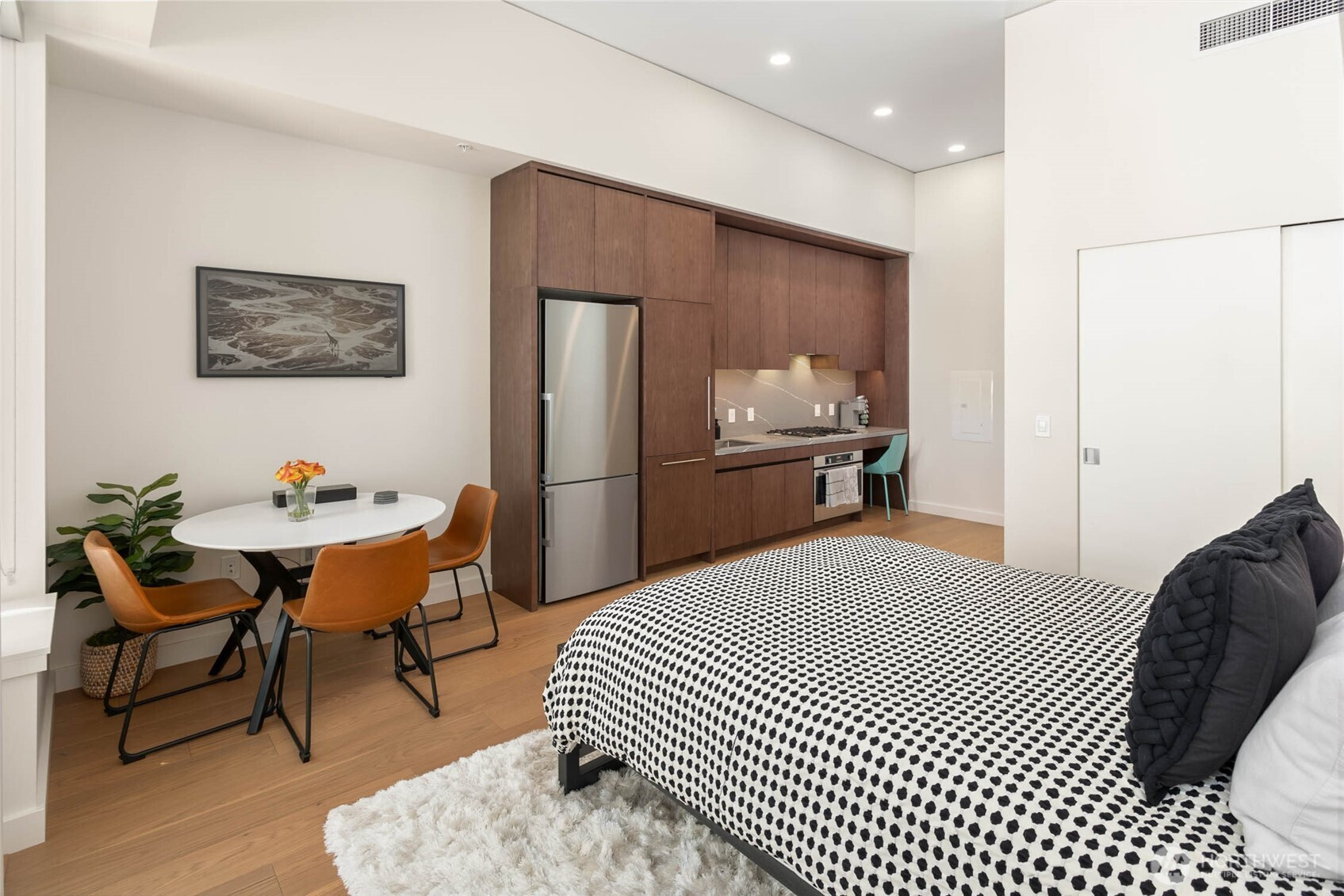 121 Stewart Street, Seattle, WA 98101