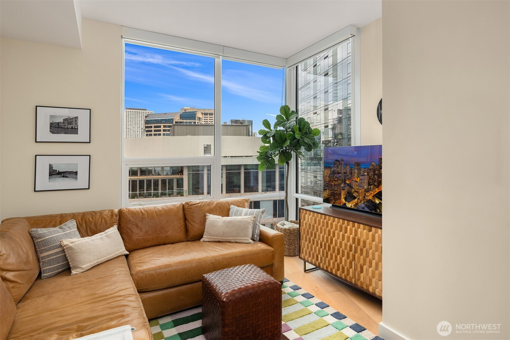 121 Stewart Street, Seattle, WA 98101