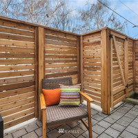 6539 4th Avenue NE, Seattle, WA 98115