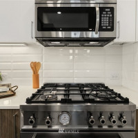 6539 4th Avenue NE, Seattle, WA 98115