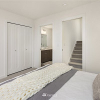 6539 4th Avenue NE, Seattle, WA 98115