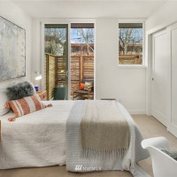 6539 4th Avenue NE, Seattle, WA 98115