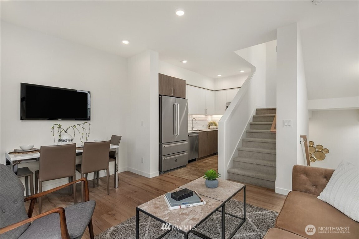 6539 4th Avenue NE, Seattle, WA 98115